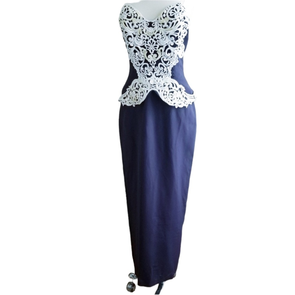 Jessica McClintock Vintage Lds 8 Navy Strapless Gown with White Lace Appliqué